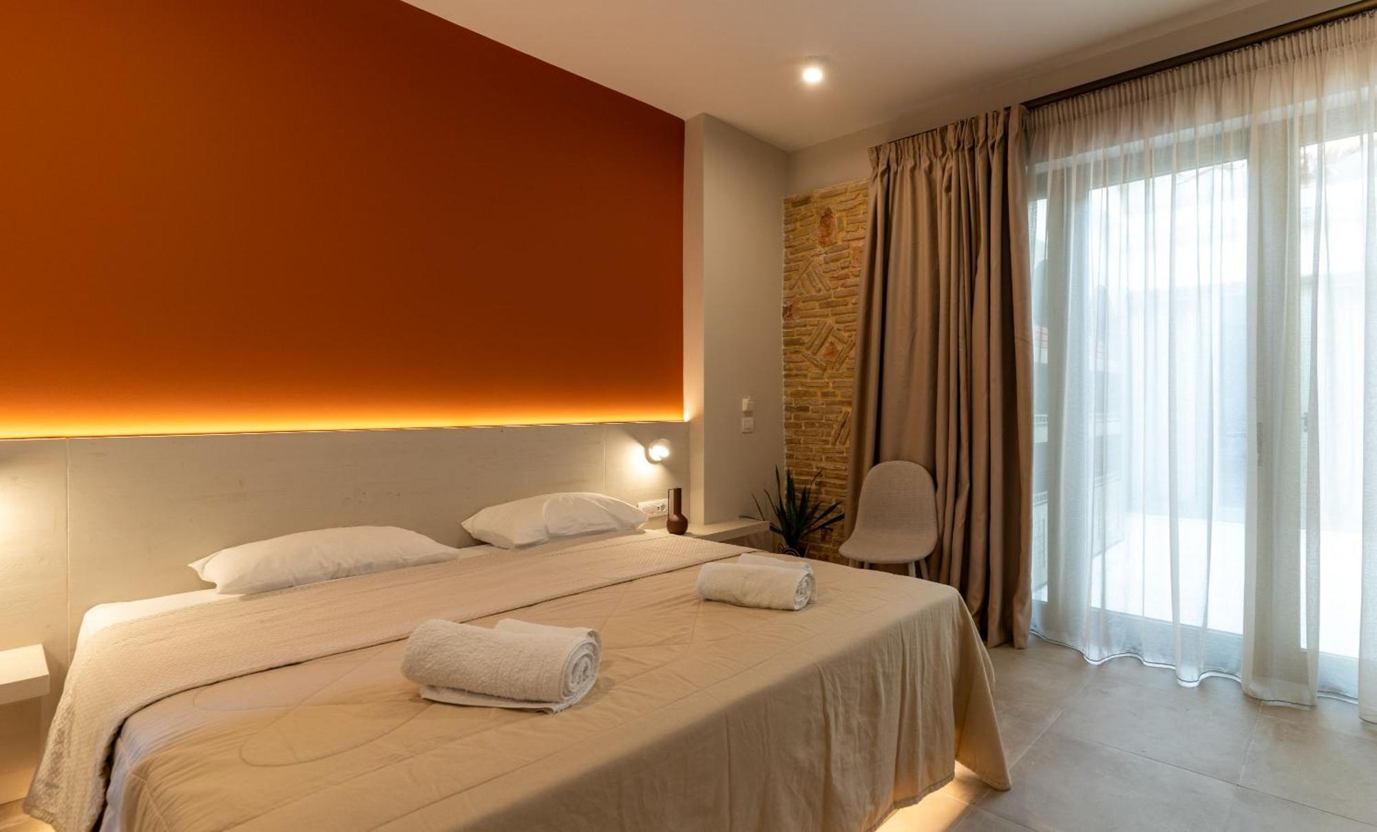 Lodge Modern Apartments, In Kalamaki Centre Екстериор снимка